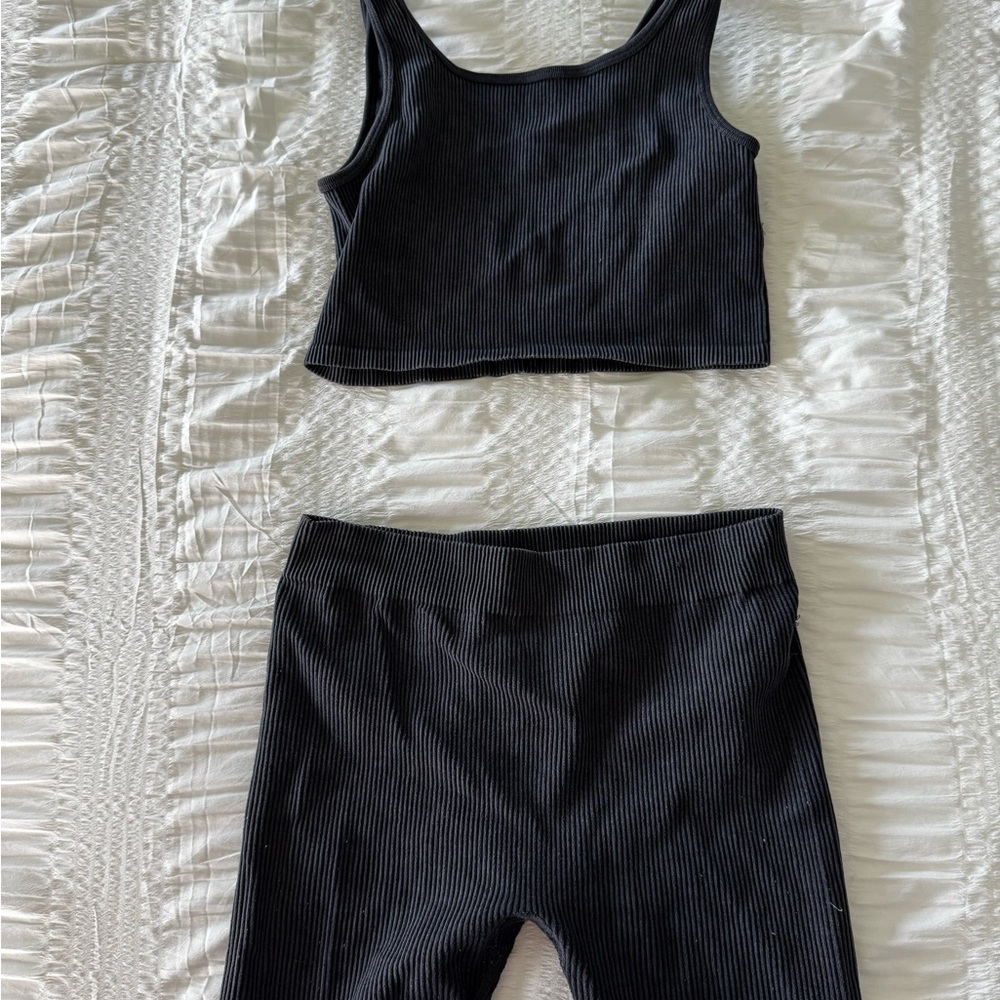 Ribbed Black Cropped Tank and High-Waist Leggings Set